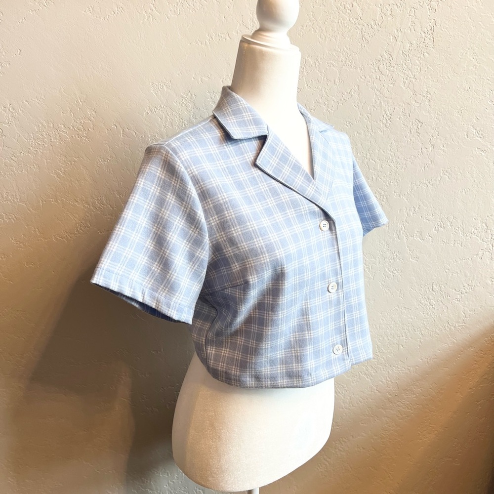 ELODIE Plaid Button Up Cropped Top Size medium